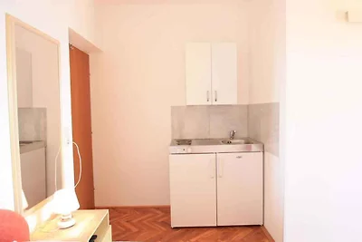 Studio mit Klimaanlage