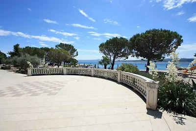 Ferienwohnung mit Balkon und Klimaanlage