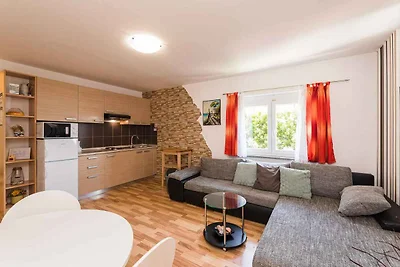 Ferienwohnung mit Swimmingpool und Klima