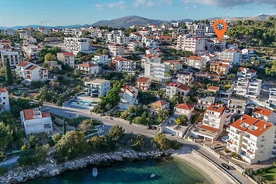 Charmante Unterkunft Vlado in Okrug Gornji mi