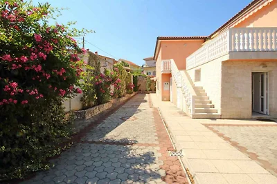 Gemütliche Ferienwohnung Radosna mit Meerblic