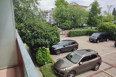 Studio mit Klimaanlage und Parkplatz direkt a