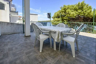 Appartamento Vacanza con famiglia Rogoznica