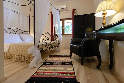 Ferienhaus mit Aussenpool