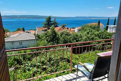 Ferienwohnung mit Balkon und Meerblick