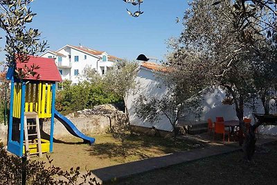 Ferienwohnung mit Balkon und Grill