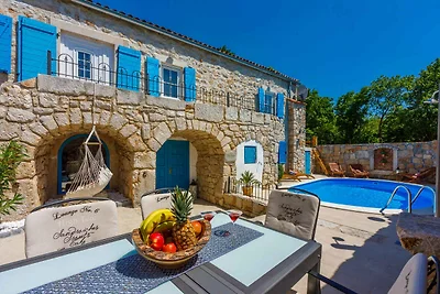 Ferienhaus mit Klimaanlage und Aussenpool