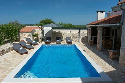 Ferienwohnung Rocco in Debeljak mit privatem 