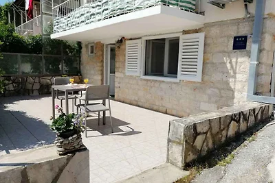 apartman za odmor Obiteljski odmor Vrboska