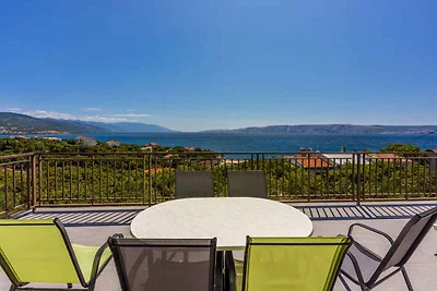 Ferienwohnung mit Balkon und Meerblick