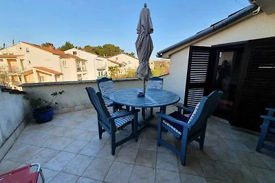 Ferienwohnung mit Klimaanlage und Terrasse