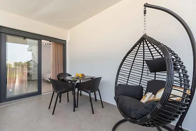 Studio mit Klimaanlage und Terrasse