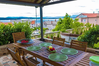 Ferienwohnung mit Terrasse und Panoramablick