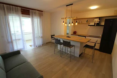 Ferienwohnung mit Balkon und Pool