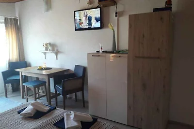 Studio-Apartment A2 mit Balkon 500 m vom Meer