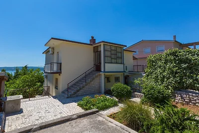 Ferienwohnung mit Balkon und Klimaanlage