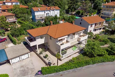 Ferienwohnung mit Klimaanlage und Terrasse
