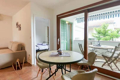 Ferienwohnung Mit Klimaanlage und Meeblick