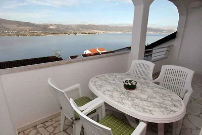 Ferienwohnung mit Balkon und Meerblick