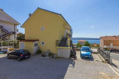 Ferienwohnung mit Klimaanlage und Balkon
