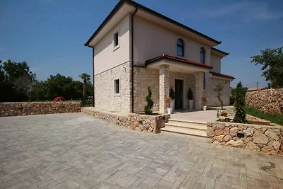Villa mit Pool
