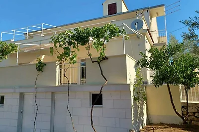 Komfortable Ferienwohnung Maja in Rogoznica m