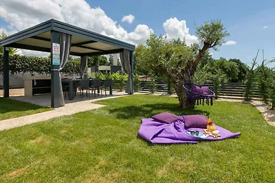 Villa mit Klimaanlage und Pool