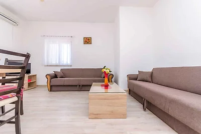 Ferienwohnung mit Klimaanlage und Grill