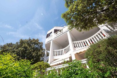 Ferienwohnung mit Terrase und Klimaanlage