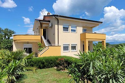 Ferienwohnung mit Balkon und einem