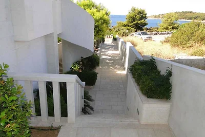 Ferienwohnung mit Klimaanlage, Terrasse und