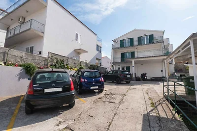 Charmante Ferienwohnung Polly in Primošten mi