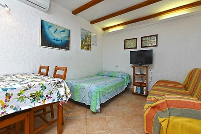 Studio mit Terrasse und Klimaanlage