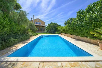 Ferienhaus ruhiger Ort mit Pool