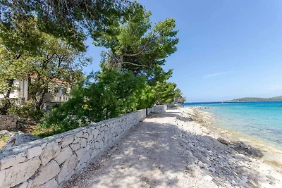 Ferienwohnung am Meer mit Balkon