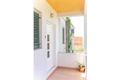 Ferienwohnung mit Klimaanlage und Balkon
