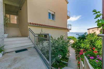 Ferienwohnung mit Balkon und Grill
