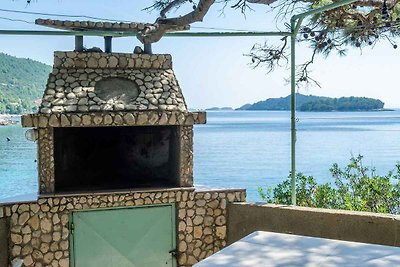 Ferienwohnung am Meer mit Terrasse