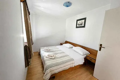 Ferienwohnung mit Klimaanlage und Terrasse