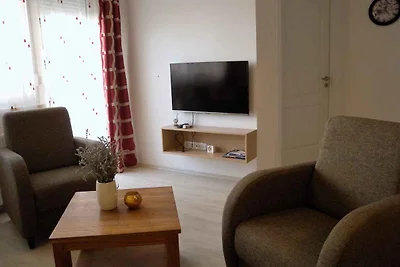 Ferienwohnung mit Pool Wlan und geschmackvoll