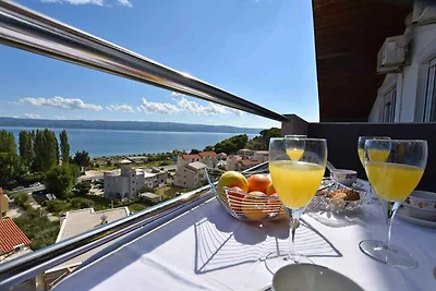 Ferienwohnung mit Balkon und Meerblick