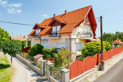 Ferienwohnung mit einem schönen Garten und