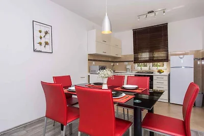 Ferienwohnung mit Balkon und Klimaanlage
