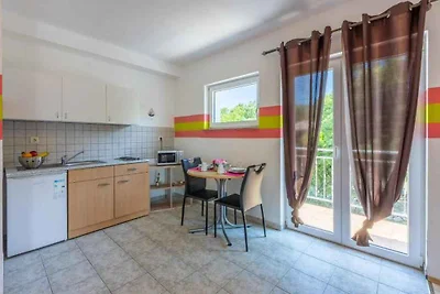 Ferienwohnung mit Balkon und Meerblick