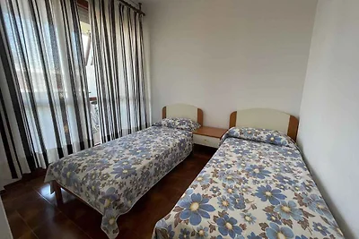 Ferienwohnung Geräumig, nahe am Meer, mit