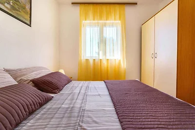 Ferienwohnung mit Balkon und Klimaanlage