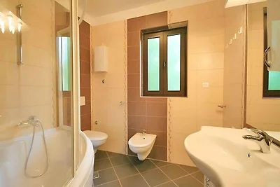 Ferienwohnung mit Klimaanlage und grosser