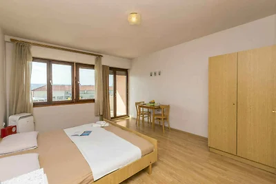 Studio mit Balkon und Meerblick