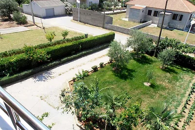 Ferienwohnung mit Terrasse und Klimaanlage