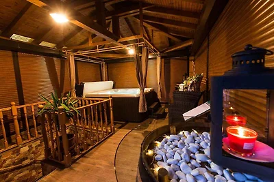 Ferienwohnung mit Sauna und Jacuzzi